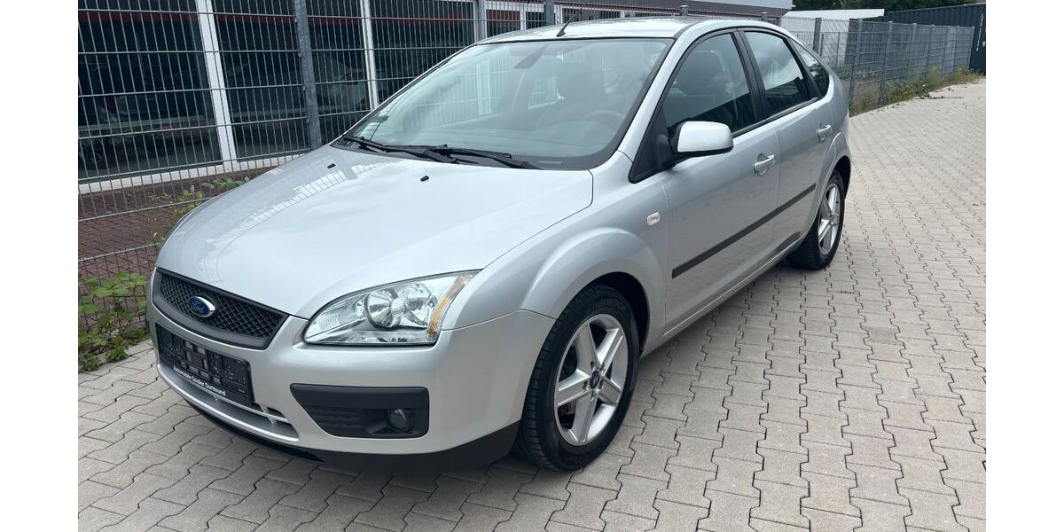 Ford Focus 161.653 km 2.800 &euro; Dortmund 44145