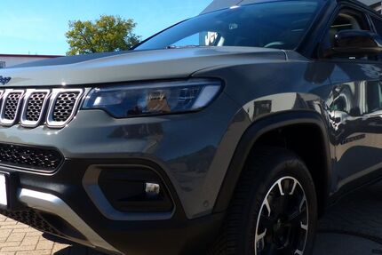 Jeep Compass 25.500 km 35.980 &euro; Neumünster 24539