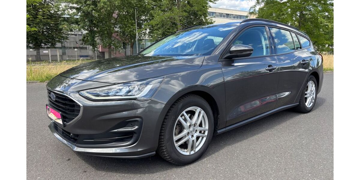 Ford Focus 116.900 km 10.450 &euro; Aschaffenburg 63741