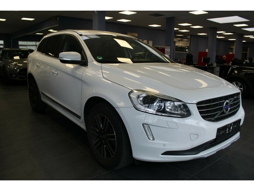 Volvo XC60 D3 Summum 115.345 km 17.980 € Euskirchen 53881