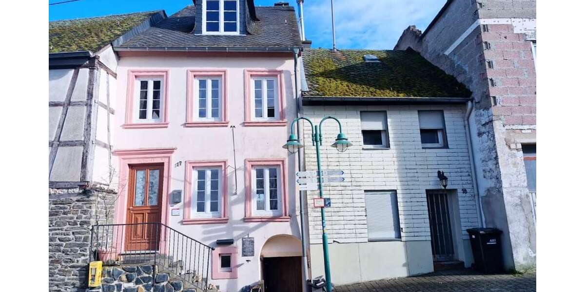 Einfamilienhaus Starkenburg - 3 Zimmer, 107 m&sup2;, 198.000&euro; | Angebot:26035384