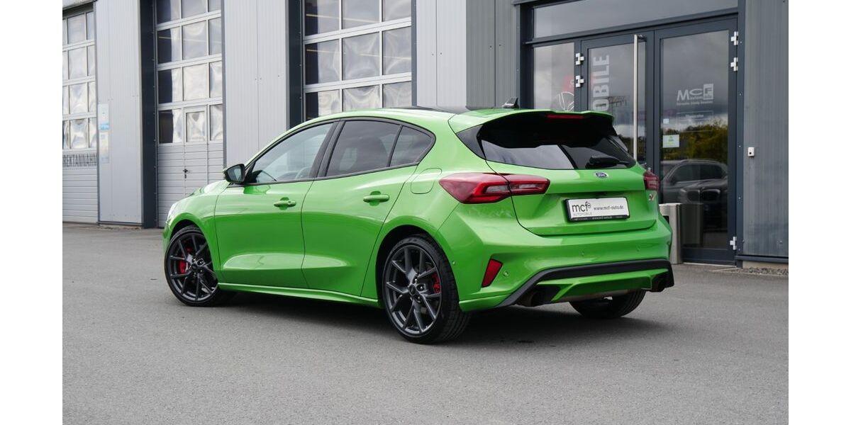 Ford Focus 11.335 km 34.980 &euro; Harztor ( Nordhausen ) 99768