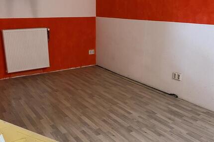 Wohnung Pfeffelbach - 1 Zimmer, 30 m&sup2;, 300&euro; | Angebot:26393835
