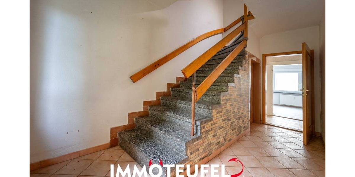 Einfamilienhaus Burgstädt - 8 Zimmer, 152 m&sup2;, 179.000&euro; | Angebot:26740335