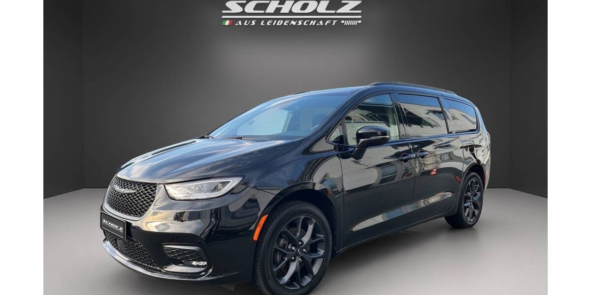 Chrysler Pacifica 54.635 km 51.900 € Bautzen 02625