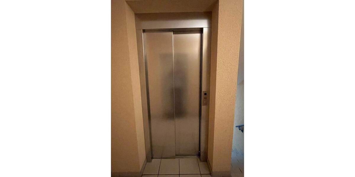 Etagenwohnung Bad Homburg Berliner Siedlung/Gartenfeld - 2 Zimmer, 64 m&sup2;, 300.000&euro; | Angebot:25693982
