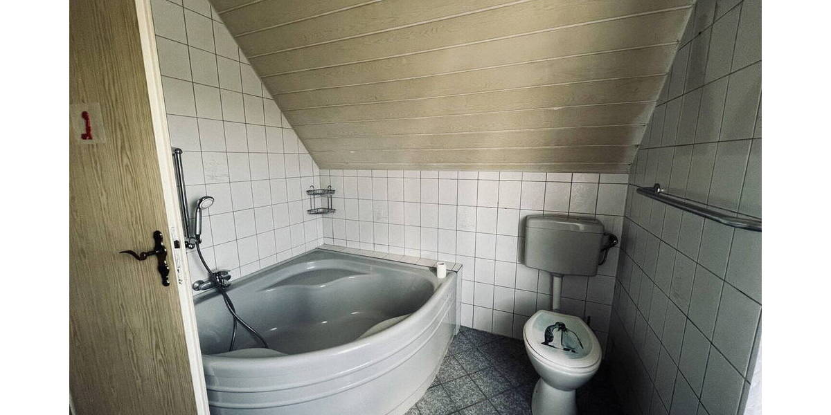 Einfamilienhaus Rhönblick Helmershausen - 5 Zimmer, 116 m&sup2;, 139.000&euro; | Angebot:25969714