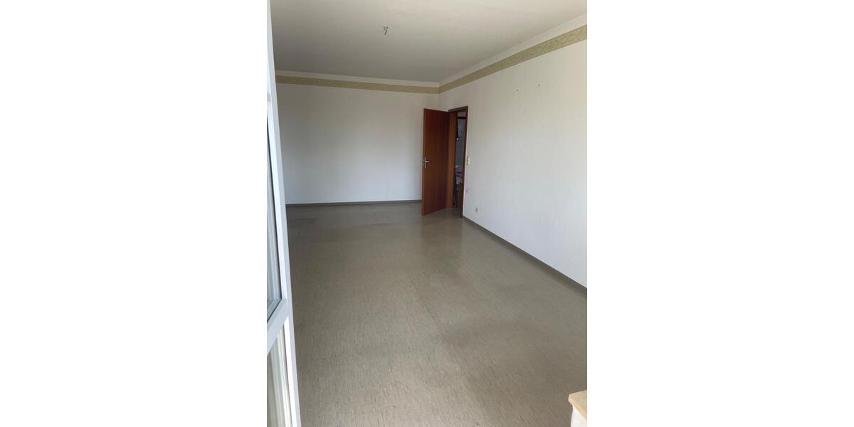Etagenwohnung Ludwigslust - 2 Zimmer, 65 m&sup2;, 500&euro; | Angebot:26301296
