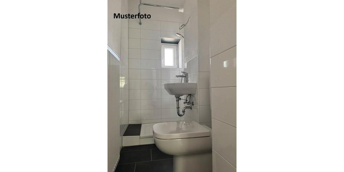 Erdgeschoßwohnung Bochum Bochum-Südwest - 2.5 Zimmer, 47 m&sup2;, 523&euro; | Angebot:26377371