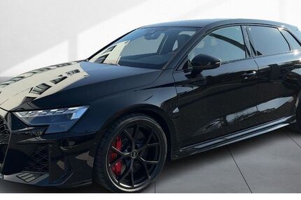 Audi RS3 3.000 km 71.450 &euro; Dresden 01169