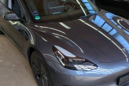 Tesla Model 3 39.000 km 25.800 € Kirchberg/Untermitterdorf 94259