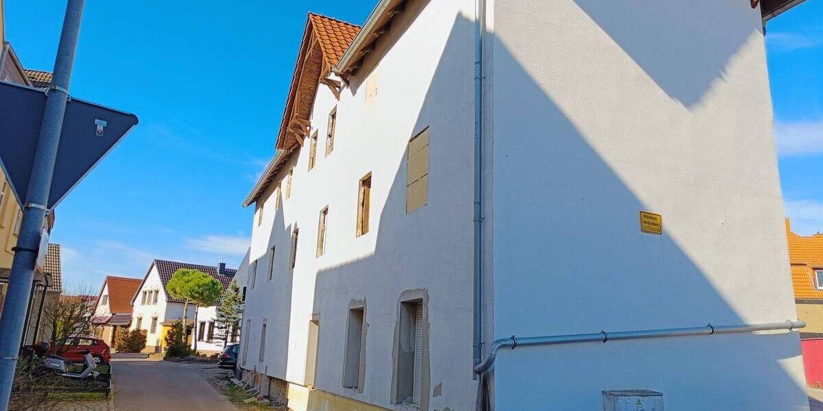 Mehrfamilienhaus, Wohnhaus Halle (Saale) Radewell-Osendorf - 8 Zimmer, 248 m&sup2;, 379.000&euro; | Angebot:26308898