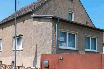 Haus Löwenberger Land - 6 Zimmer, 98 m&sup2;, 165.000&euro; | Angebot:25930882