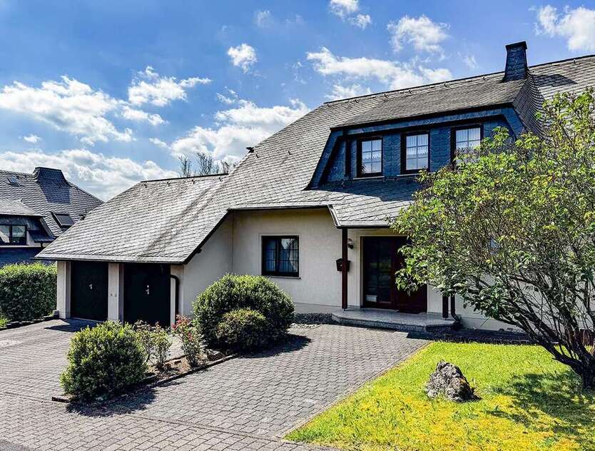 Haus zum Kaufen in Schauren 399.000 € 239 m²