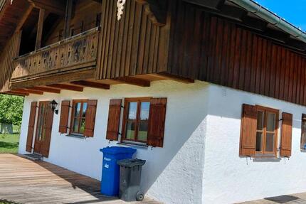 Haus Waakirchen - 5 Zimmer, 130 m&sup2;, 1.790&euro; | Angebot:26652349