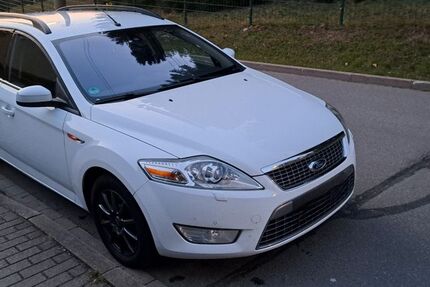 Ford Mondeo 158.000 km 3.700 &euro; Chemnitz 09125