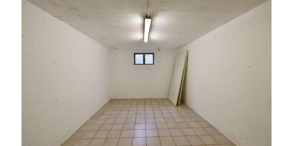 Etagenwohnung Lage Waddenhausen - 3 Zimmer, 85 m&sup2;, 160.000&euro; | Angebot:24608152