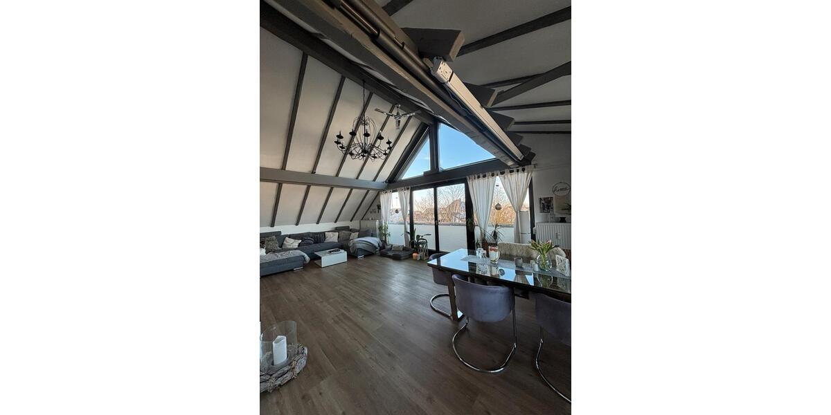 Traumhafte Dachgeschoss-Loftwohnung in Halver 3 zimmer