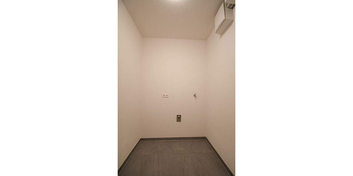 Etagenwohnung Westerstede - 2 Zimmer, 73 m&sup2;, 249.900&euro; | Angebot:25692600