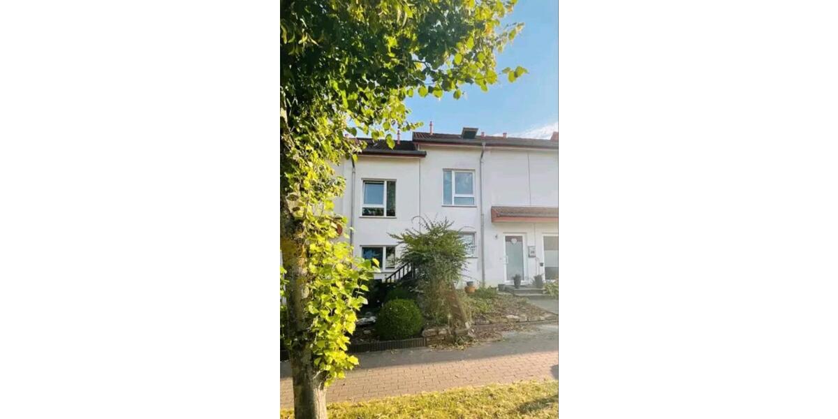 Familienfreundliches Reihenhaus in Sarstedt am Sonnenkamp 5 zimmer