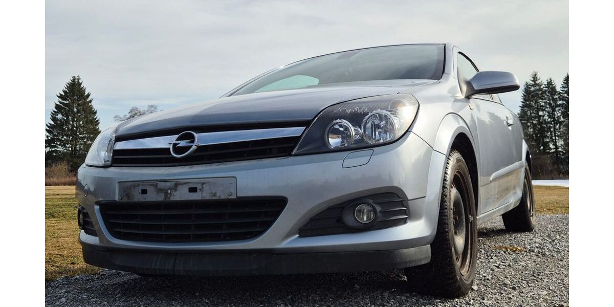 Opel Astra 193.000 km 2.499 &euro; Elend 38875