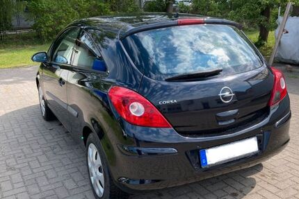 Opel Corsa 112.000 km 2.550 &euro; Zehdenick 16792