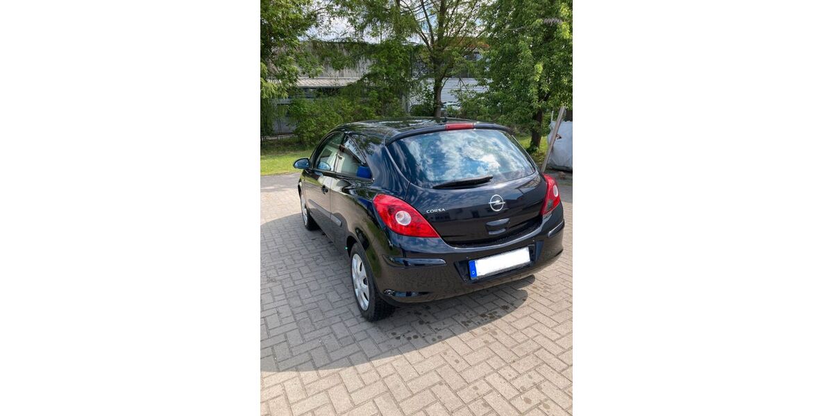 Opel Corsa 112.000 km 2.550 &euro; Zehdenick 16792