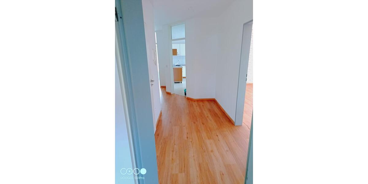 Dachgeschoßwohnung Fürstenau - 3 Zimmer, 96 m&sup2;, 690&euro; | Angebot:20062686