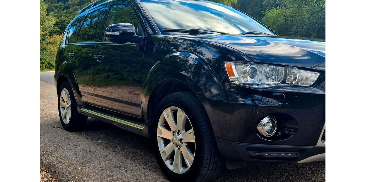 Mitsubishi Outlander 210.000 km 5.600 &euro; Solnhofen 91807