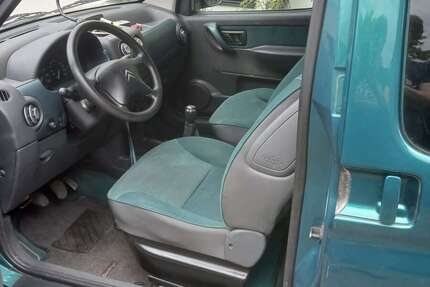 Citroen Berlingo 155.000 km 3.999 € Neuss 41466