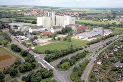 Lager, Lager mit Büro, Werkstatt, Produktion, Archivräume – TOP LAGE - zimmer