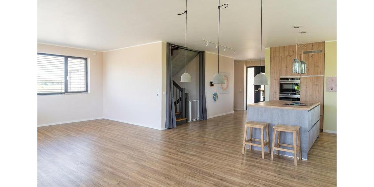 Einfamilienhaus Springe - 5 Zimmer, 244 m&sup2;, 2.790&euro; | Angebot:26453481