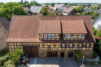 Haus Ilshofen / Eckartshausen Eckartshausen - 10 Zimmer, 254 m&sup2;, 480.000&euro; | Angebot:27013884