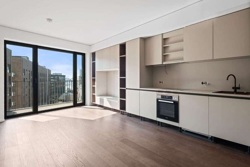 Wohnung zum Mieten in Hamburg 2.676 € 87 m²