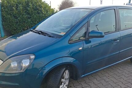 Opel Zafira 278.000 km 2.750 &euro; Neumünster 24537