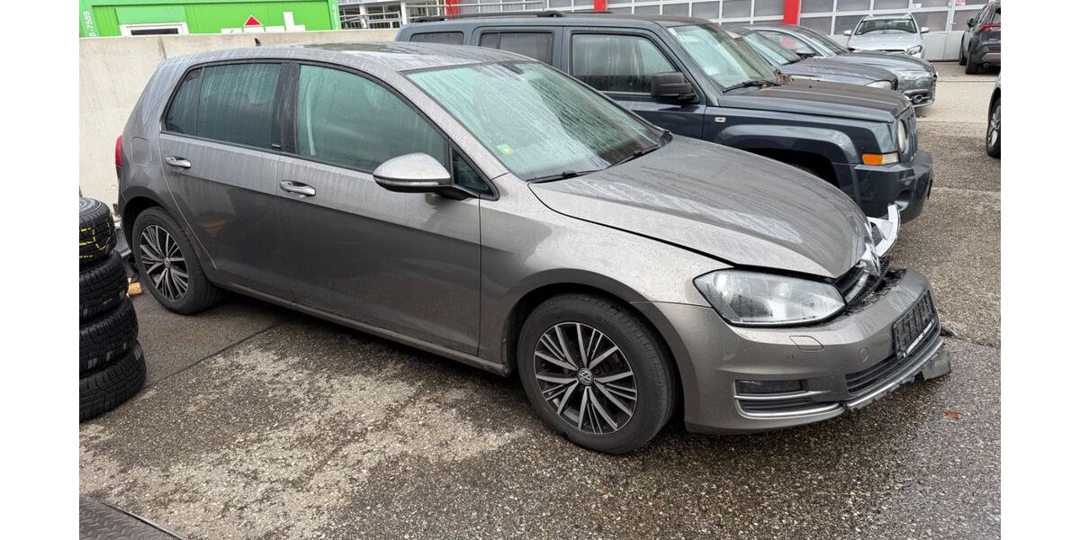 VW Golf 73.800 km 7.900 &euro; Bad Reichenhall 83435