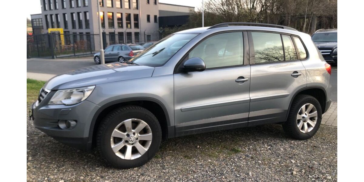 VW Tiguan 199.700 km 3.900 &euro; Kassel 34134