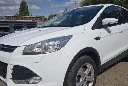 Ford Kuga 115.000 km 10.950 &euro; Hamburg 21079