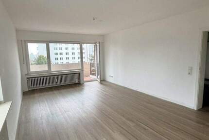 Wohnung Brühl - 3 Zimmer, 74 m&sup2;, 1.120&euro; | Angebot:25738901