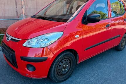 Hyundai i10 162.000 km 1.699 &euro; Berlin 12057
