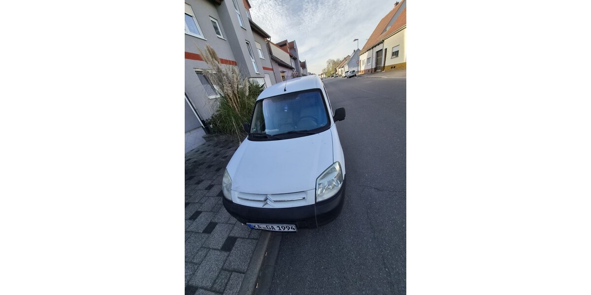 Citroen Berlingo 198.600 km 1.999 &euro; Graben-Neudorf 76676
