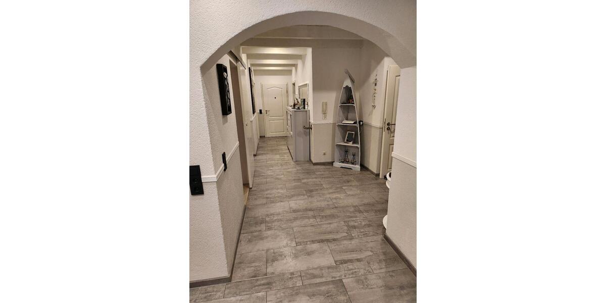 Dachgeschoßwohnung Wutöschingen - 4 Zimmer, 96 m&sup2;, 399.000&euro; | Angebot:26828840