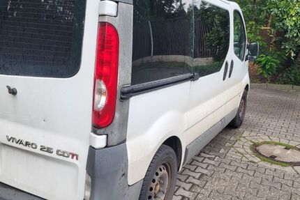 Opel Vivaro 275.962 km 6.600 &euro; Berlin 13055