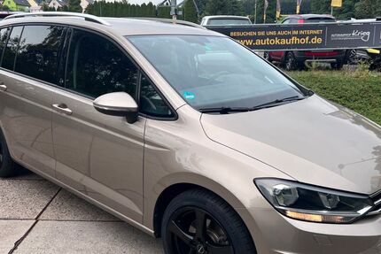 VW Touran 113.148 km 18.490 &euro; Neuensalz - Mechelgrün 08541