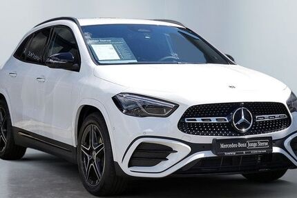 Mercedes-Benz GLA 200 1.514 km 44.920 &euro; Eutin 23701