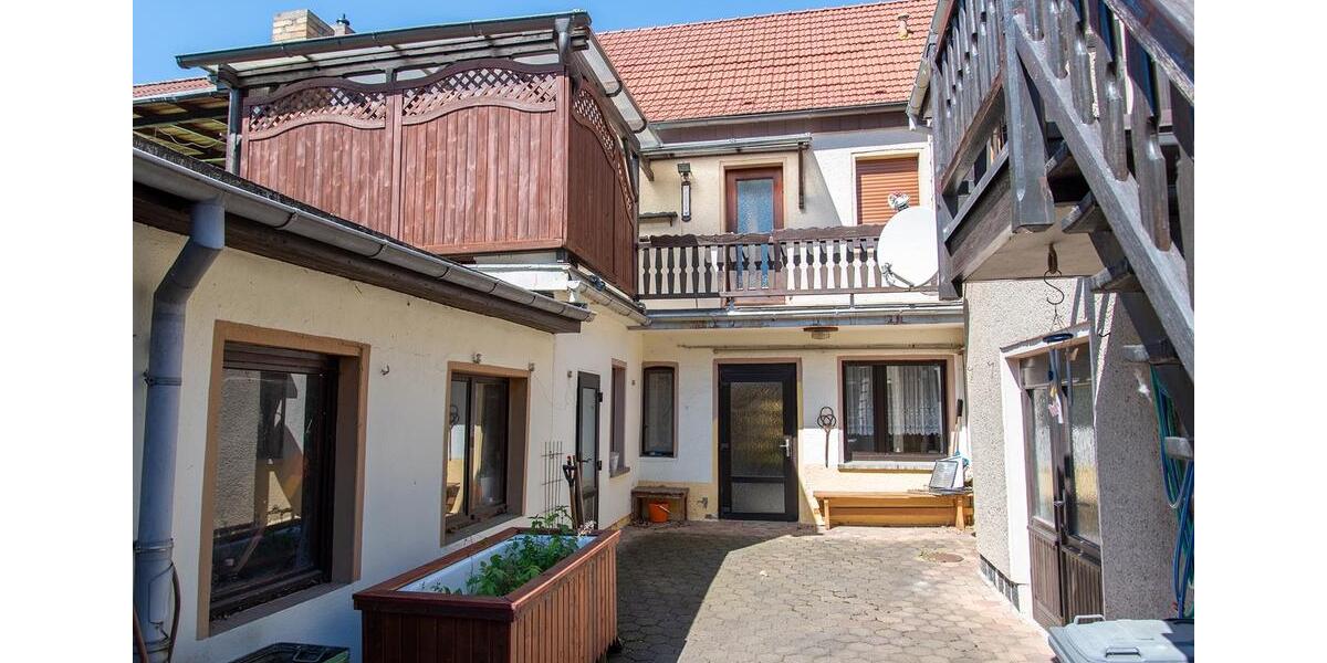 Reihenhaus Hettstedt - 5 Zimmer, 167 m&sup2;, 159.000&euro; | Angebot:25049134