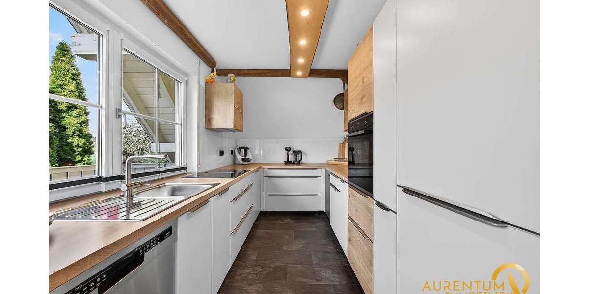Einfamilienhaus Bruckberg - 6 Zimmer, 225 m&sup2;, 825.000&euro; | Angebot:24917800