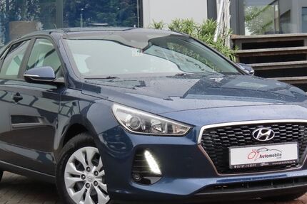 Hyundai i30 116.723 km 8.900 &euro; Neuss 41469