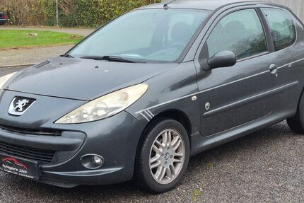 Peugeot 206 136.000 km 1.499 € Jülich 52428
