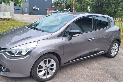 Renault Clio 151.500 km 5.999 &euro; Friedrichshafen 88046